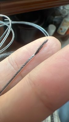 TPU enduit de fil TPU enduit de fil Adhésifs à fusion à chaud TPU fil de fil en cire